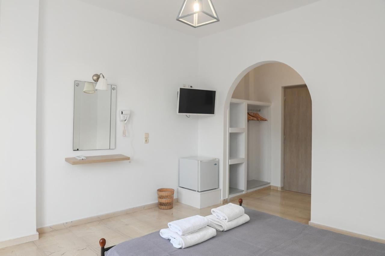Oscar Hotel Kamári Zewnętrze zdjęcie